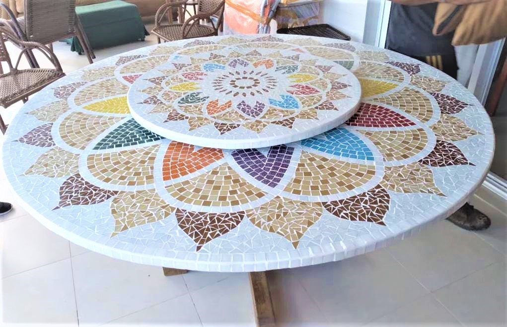 Mesa de Centro Marítima em Mosaico