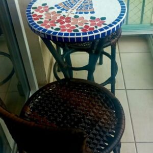 Mesa Mandala Floral em Mosaico