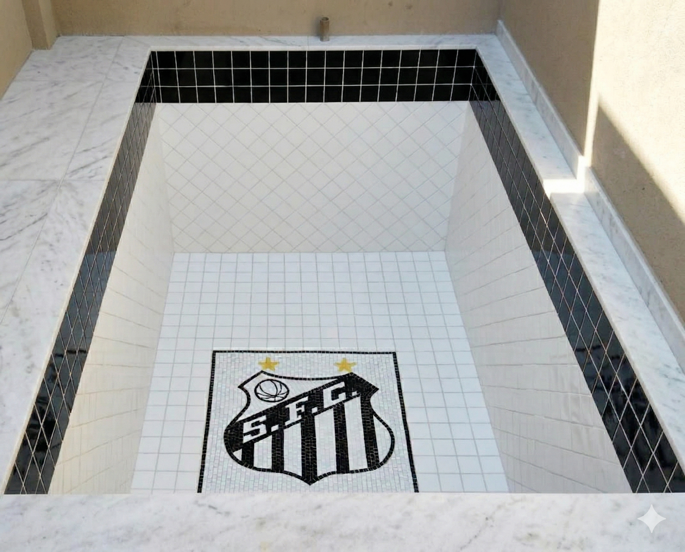 Mosaico Para Piscina Símbolo Esportivo Santos feito à mão