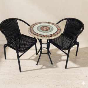 mesa com mosaico decorativo para área externa