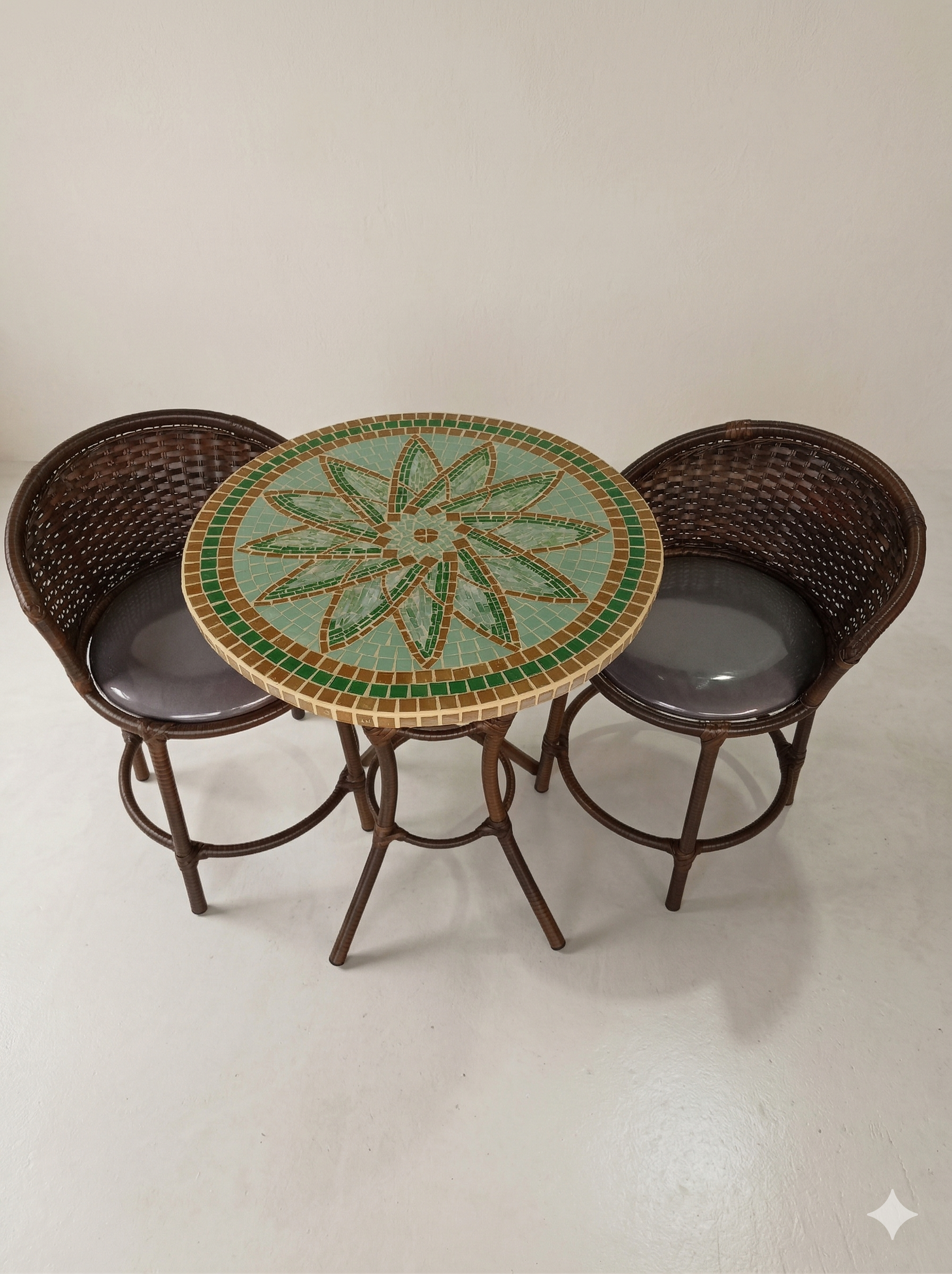 Conjunto de Mesa em Mosaico